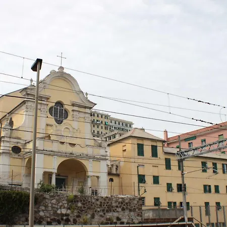 Caterina 3* ジェノヴァ